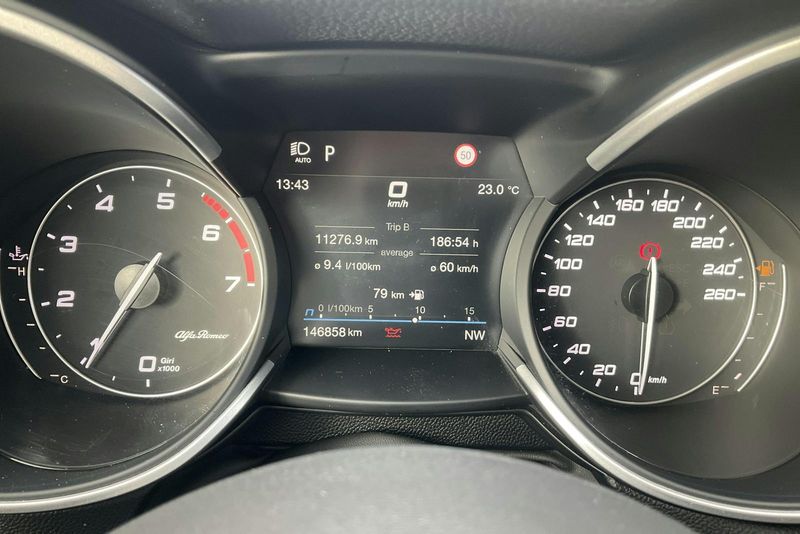Alfa Romeo Stelvio bild 10