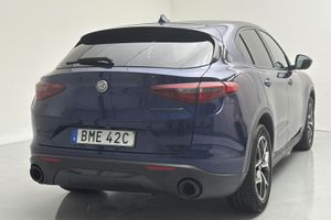 Alfa Romeo Stelvio bild 3