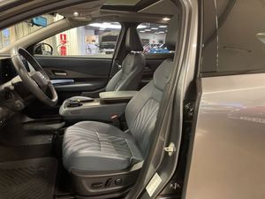 Nissan Ariya bild 7