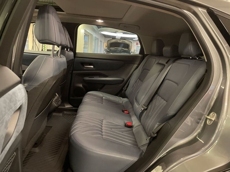 Nissan Ariya bild 8
