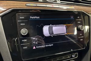 Volkswagen Passat bild 14