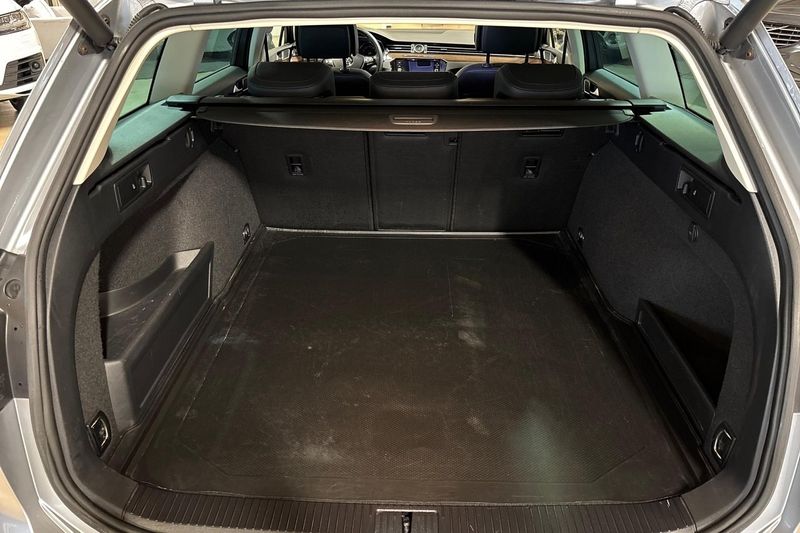 Volkswagen Passat bild 19