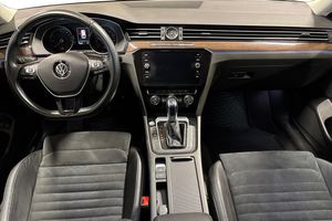 Volkswagen Passat bild 11