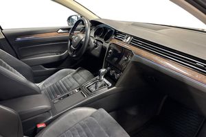Volkswagen Passat bild 17