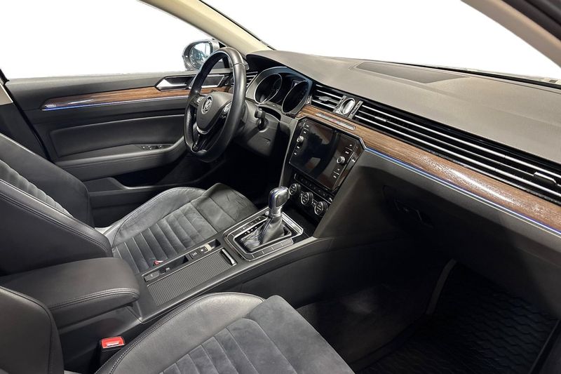 Volkswagen Passat bild 17
