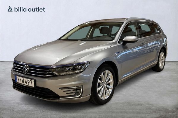 Volkswagen Passat Variant GTE 1.4 TSI / Värmare / P-sensorer / CarPlay - 2018
