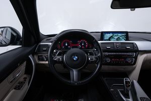 BMW 320 bild 12