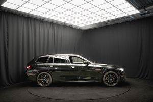 BMW 330 bild 5