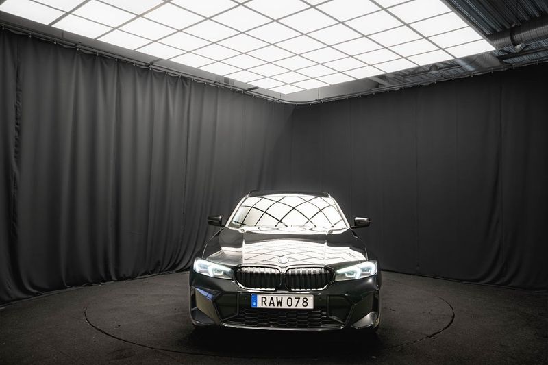 BMW 330 bild 3