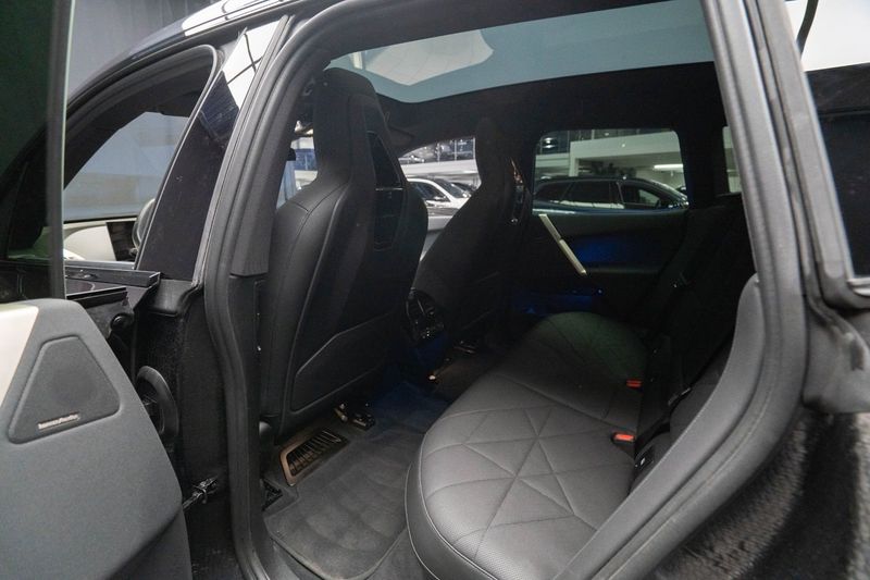 BMW iX bild 23