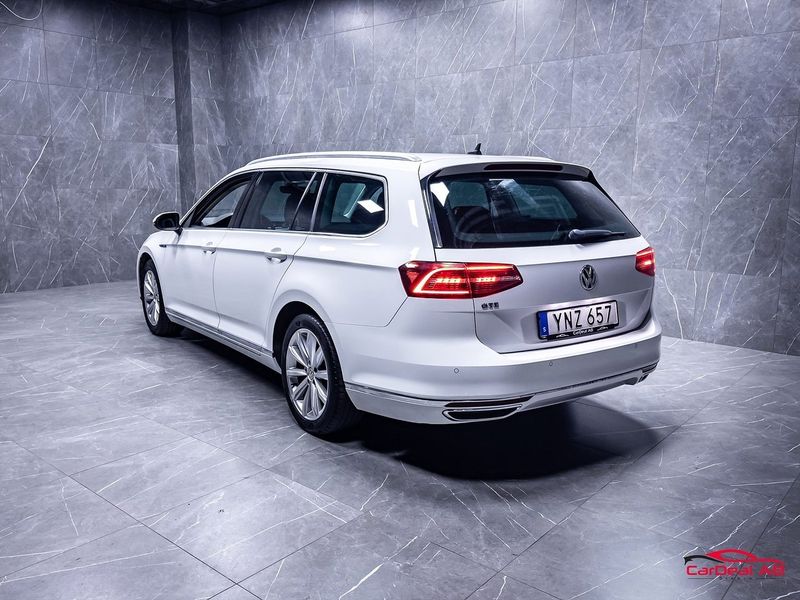 Volkswagen Passat bild 5