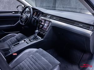 Volkswagen Passat bild 14