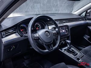 Volkswagen Passat bild 12