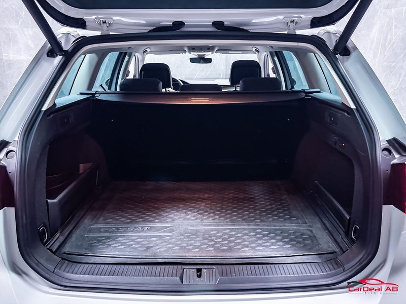 Volkswagen Passat bild 17
