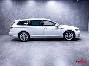 Volkswagen Passat bild 8