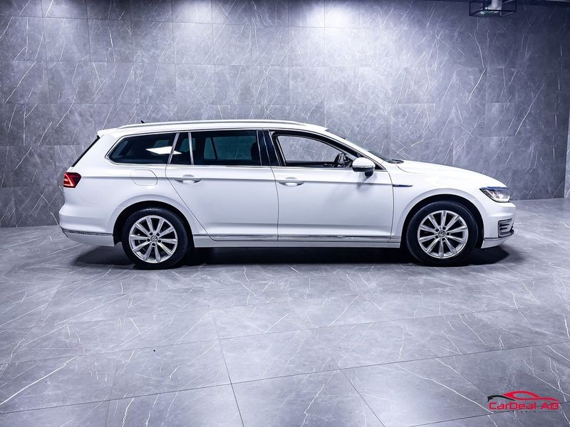Volkswagen Passat bild 8