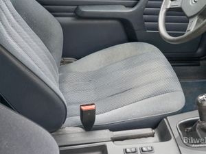 BMW 316 bild 32