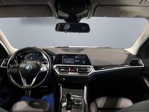 BMW 330 bild 8