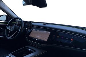 Mercedes E300 bild 8