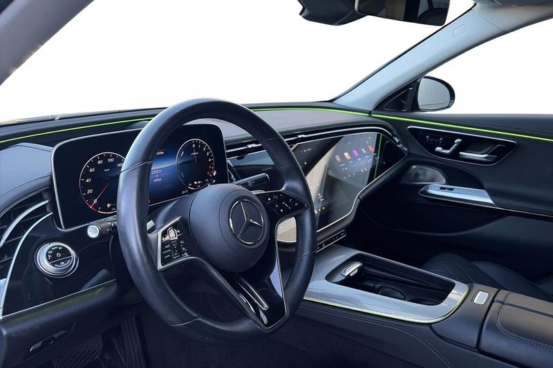 Mercedes E300 bild 9