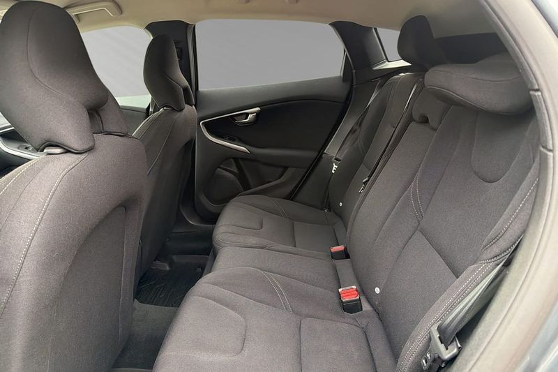 Volvo V40 bild 8