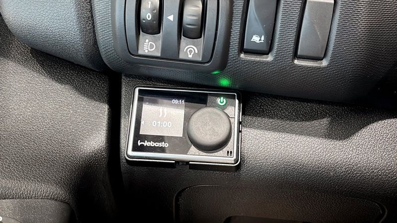 Nissan NV300 bild 15