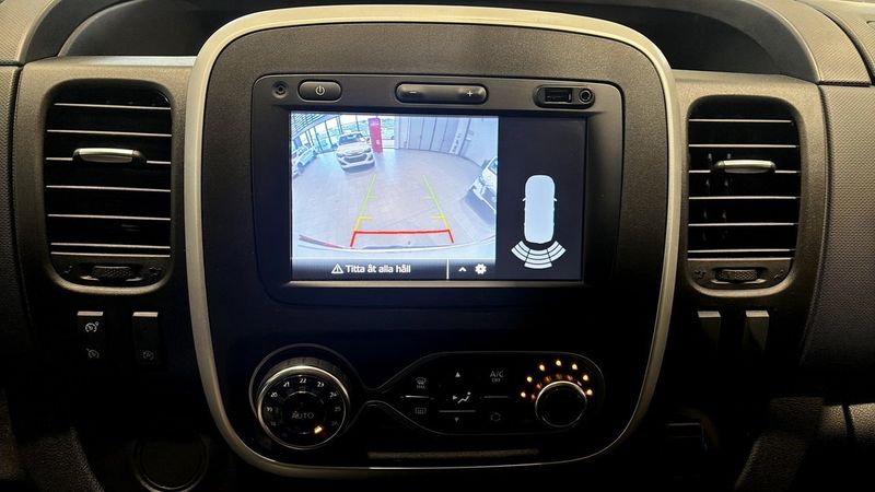Nissan NV300 bild 17
