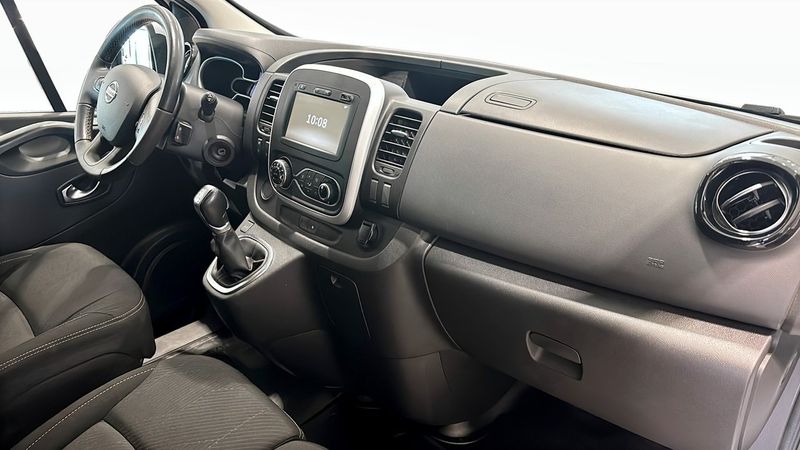 Nissan NV300 bild 3