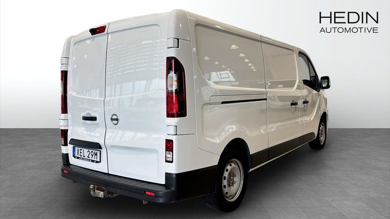 Nissan NV300 bild 2