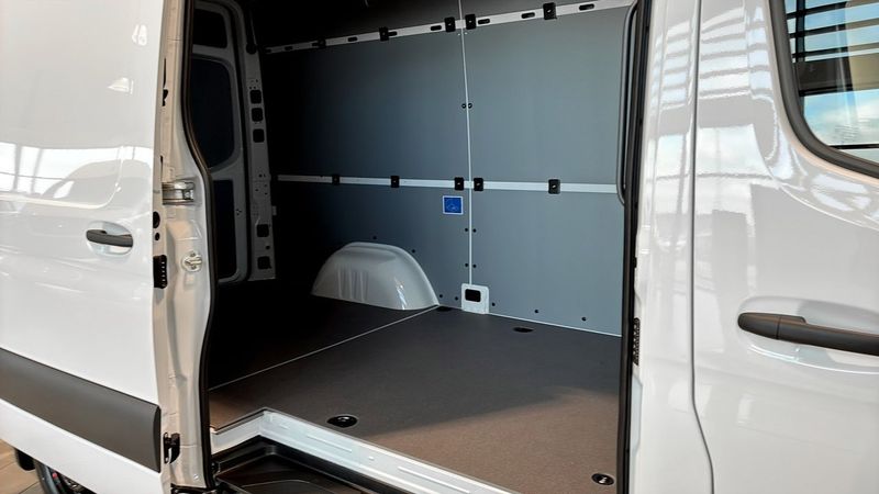 Mercedes Sprinter bild 5