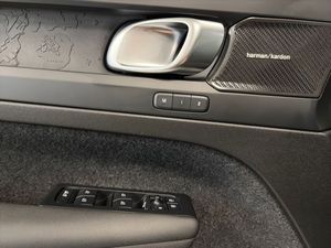 Volvo EX40 bild 9