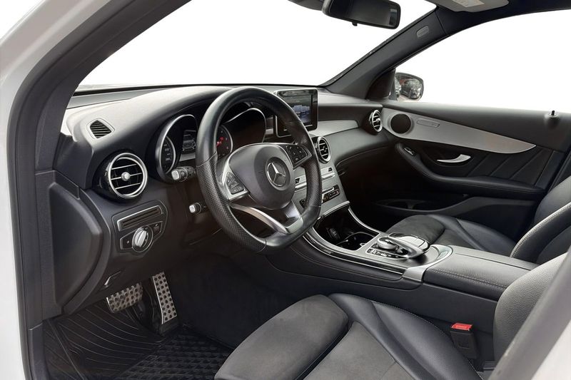 Mercedes GLC220 bild 6