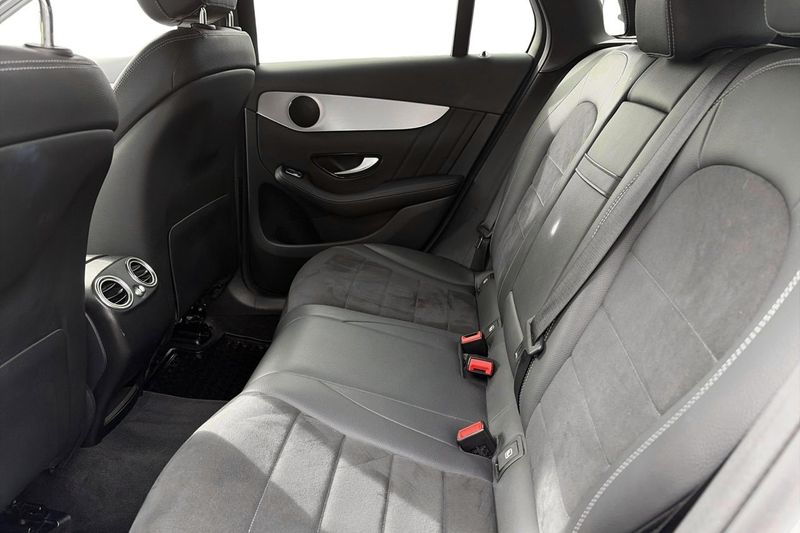 Mercedes GLC220 bild 10