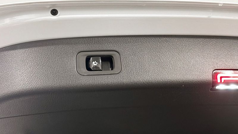 Mercedes GLC300 bild 7