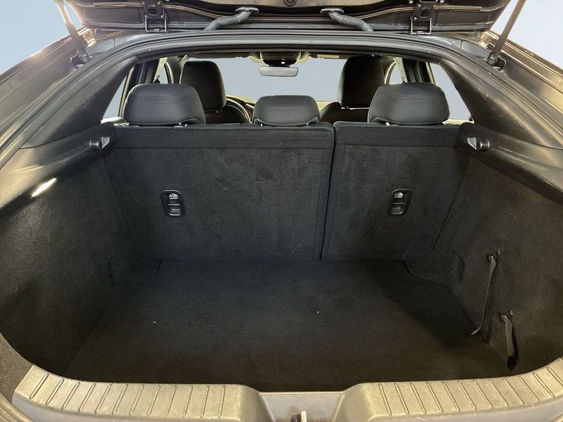 Mazda 3 bild 12