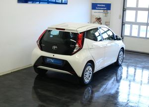 Toyota Aygo bild 2