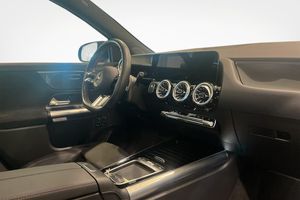 Mercedes GLA250+ bild 9