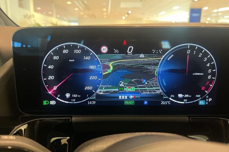 Mercedes GLA250+ bild 15
