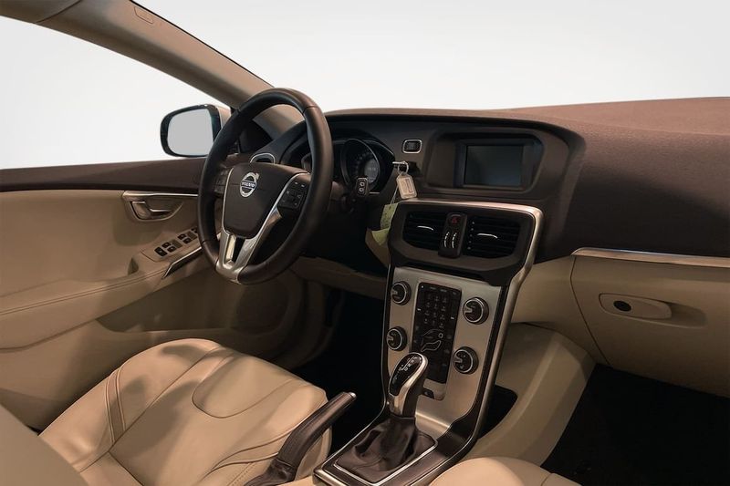 Volvo V40 bild 9