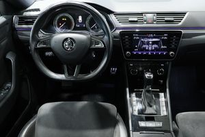 Skoda Superb bild 7