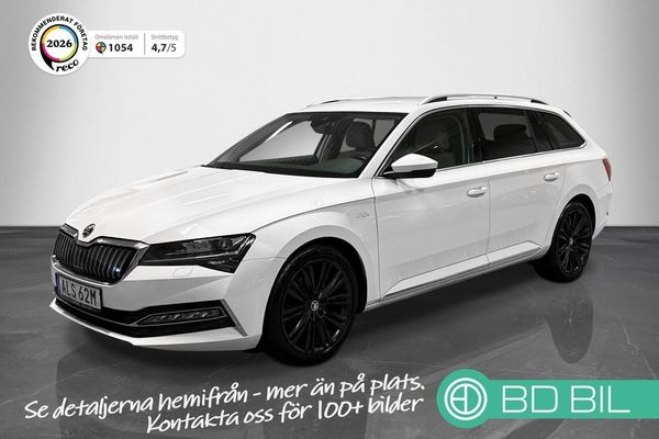 Skoda Superb iV Laurin & Klement Värmare Canton Backkamera Drag - 2021