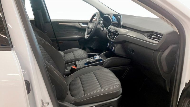 Ford Kuga bild 3