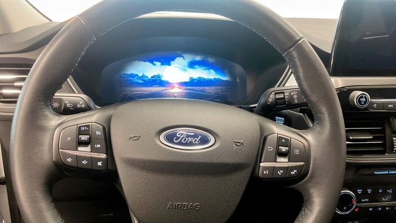 Ford Kuga bild 10