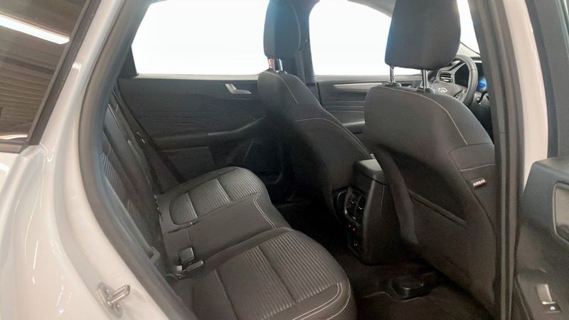 Ford Kuga bild 5