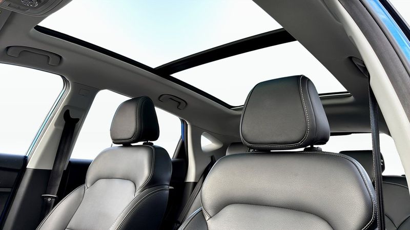 MG ZS EV bild 12