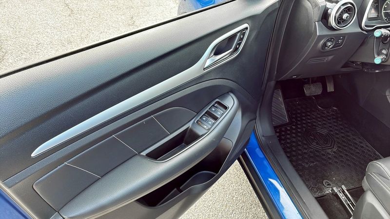 MG ZS EV bild 10