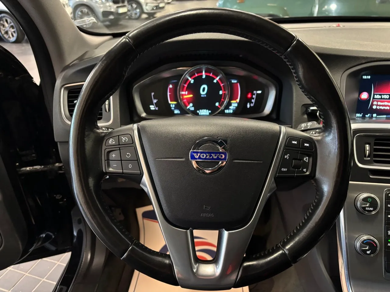 Volvo V60 bild 8
