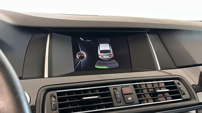 BMW 520 bild 12