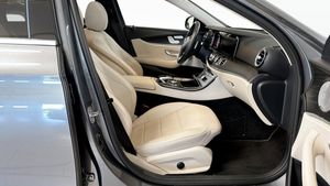 Mercedes E400 bild 3