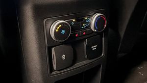 Ford Explorer bild 25
